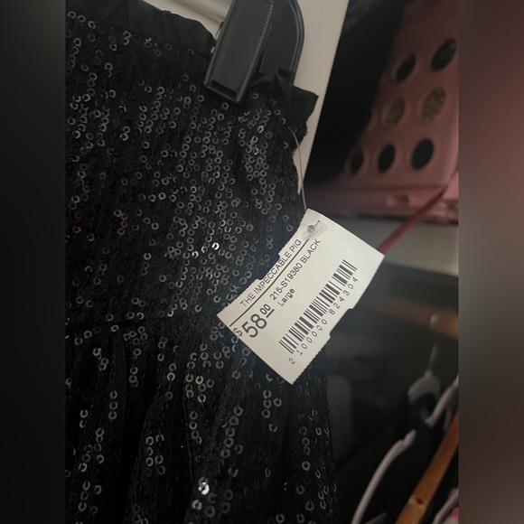 BLACK IMPECCABLE PIG SEQUIN LAYERED RUFFLE SKORT - Picture 2 of 3